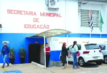 Educação convoca professores aprovados em processo seletivo após cobranças na Câmara