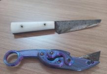 Adolescente é flagrada com faca e estilete em escola estadual