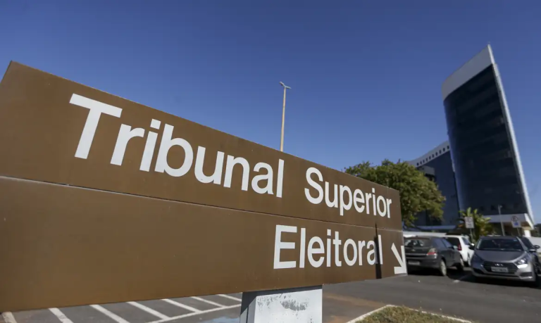 Prazo para solicitar voto em trânsito vai até o dia 20 de agosto
