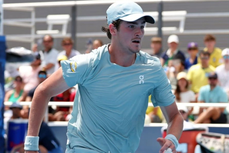 João Fonseca volta para o Rio para fazer tratamento antes do US Open