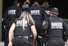 Operação do GAECO prende quatro policiais civis por cobrar propina para liberação de cargas ilegais