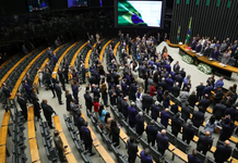 Câmara vota nesta segunda (31) fim da ‘taxa das blusinhas’