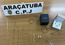 Polícia recupera joias furtadas durante cumprimento de mandado de busca