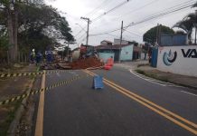 Trecho da Avenida Dom Pedro I é interditado para obras de esgoto em Taubaté