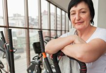 Mulheres 40+: como ajustar treino e alimentação para manter força e metabolismo