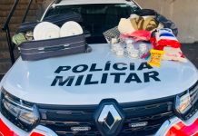 Homem é preso após ser flagrado dentro de residência furtando pertences em São José