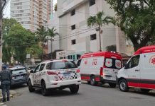 Homem é morto a facadas dentro de apartamento em Santos