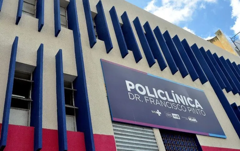 Policlínica alvo de arrombamento retoma atendimentos nesta segunda-feira  (24) em Campina Grande