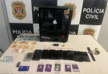 Homem de 21 anos é preso em morro de Santos por atuar em grupo de prática de estelionato na região