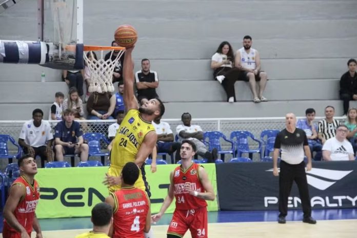 São José Basketball vence Osasco por 114 a 45 e conquista primeira vitória no Paulista