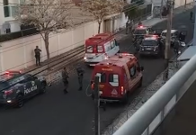 Dois homens morrem após confronto com policiais durante roubo