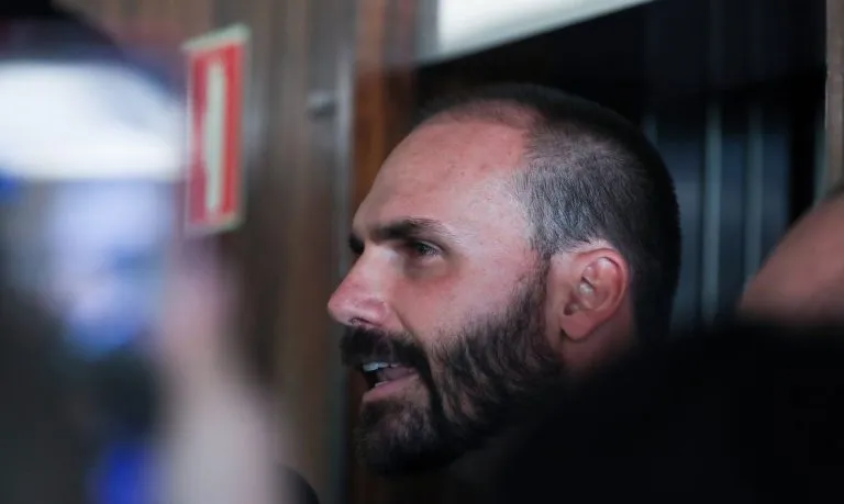 STF mantém condenação de Eduardo Bolsonaro