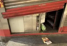 Tradicional banca do Centro de Campinas é arrombada e furtada durante a madrugada; testemunha correu atrás dos suspeitos