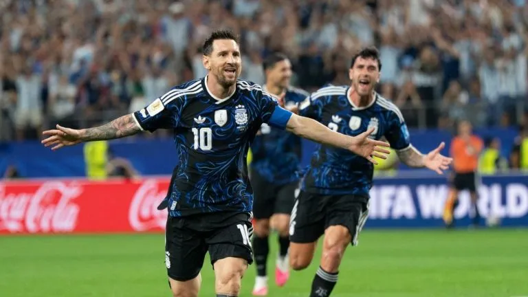 Seleção argentina se despede de Messi e cita título contra o Brasil
