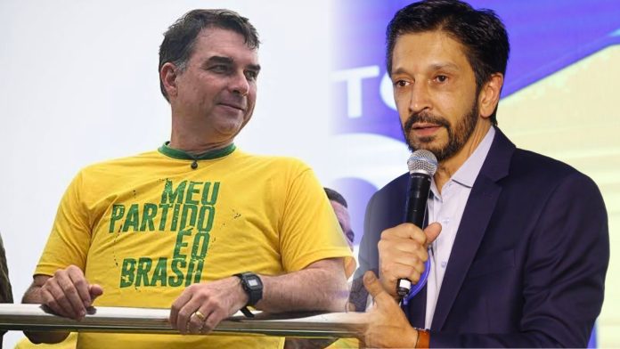 Flávio Bolsonaro motociata em São Paulo