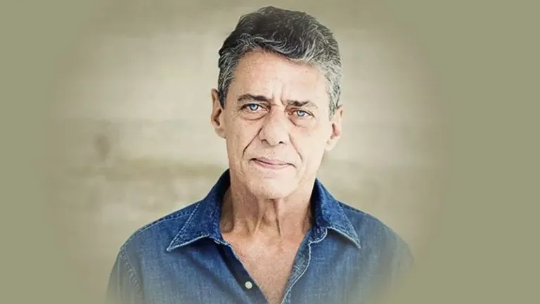 Chico Buarque procura a polícia após receber ameaça de morte na internet
