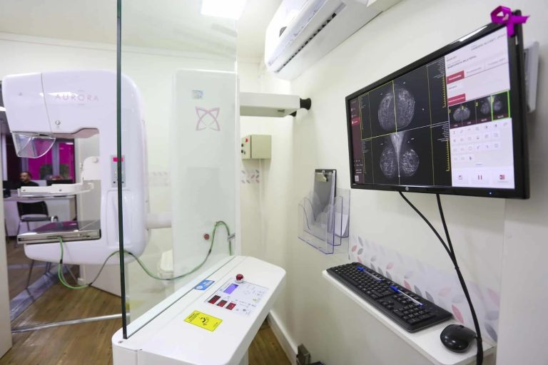 Carreta da Mamografia vai oferecer exames gratuitos em Araçatuba para prevenção do câncer de mama