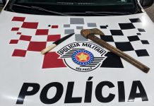 Homem é preso depois de ameaçar mulher com faca e machado em Guaratinguetá
