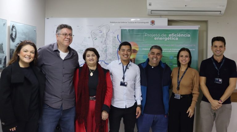 Parceria em Guaratinguetá moderniza oito unidades de saúde com energia solar
