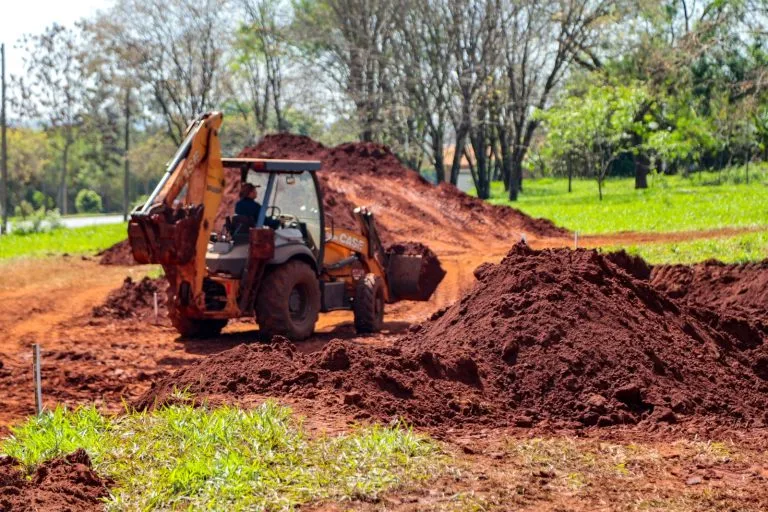 Prefeitura inicia obras de novo ecoponto no Ribeirão Verde