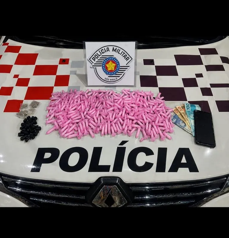Três homens são presos com drogas durante abordagem em Guaratinguetá