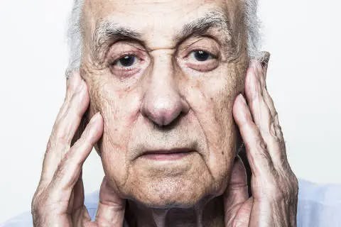 Fabricio Correia