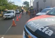 Operação “Baixo Ruído” fiscaliza 410 veículos e recolhe 23 automóveis e motos na região