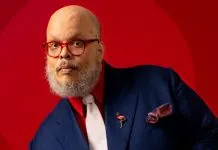 Ed Motta diz que vida sem contradição é medíocre e sem graça ao lançar disco