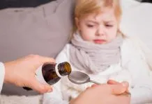 Exames e antibióticos em excesso preocupam pediatras e podem prejudicar crianças