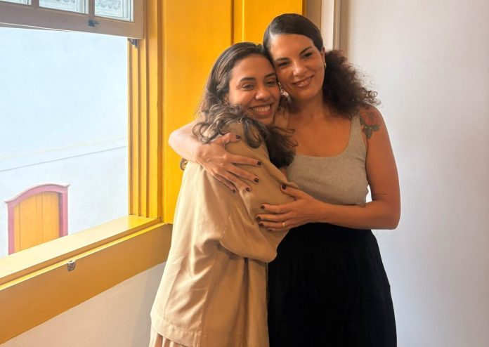 Fabiane Pereira lança livro sobre álbum de estreia de ‘Céu’, marco da música brasileira dos anos 2000
