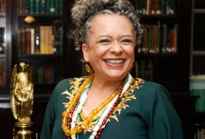 Flup 2026 celebra mulheres negras com Ana Maria Gonçalves e Djamila Ribeiro