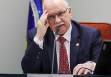 Sob desgaste, Fachin tende a adiar caso Mendonça enquanto ministros discutem obstruir pauta do STF
