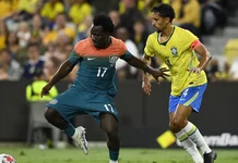 Seleção repete problemas da Copa e só empata com Austrália no último lance