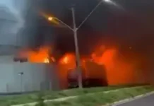 Incêndio em transportadora danifica cinco caminhões