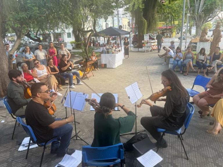 Sexta Cultural na Praça tem coral, artesanato e comida em Taubaté nesta sexta (4)