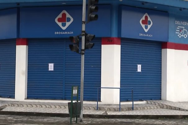 mulher assassinada farmacia cubatao