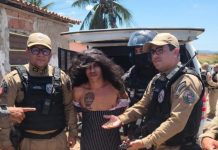 Preso vestido de mulher na Paraíba não era parente de criança que ele levava, diz polícia