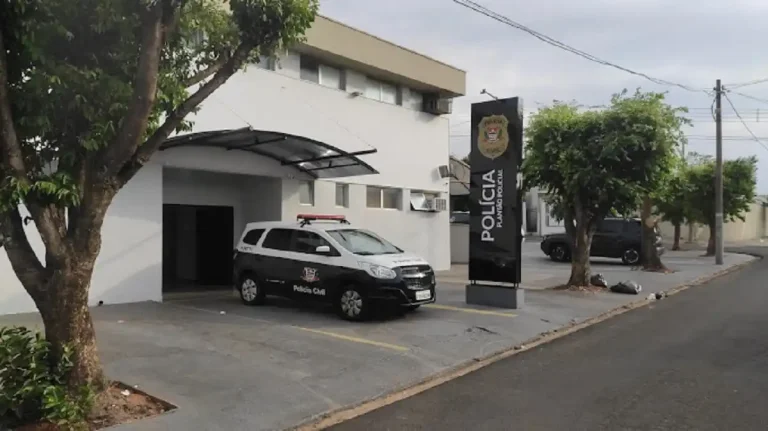 Homem é preso por tentativa de homicídio motivada por homofobia