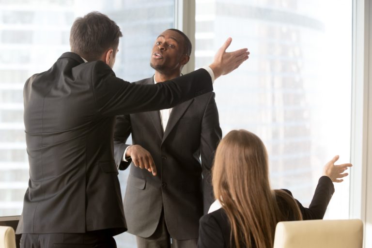 Por que algumas pessoas têm tanta dificuldade em aceitar um “não”
