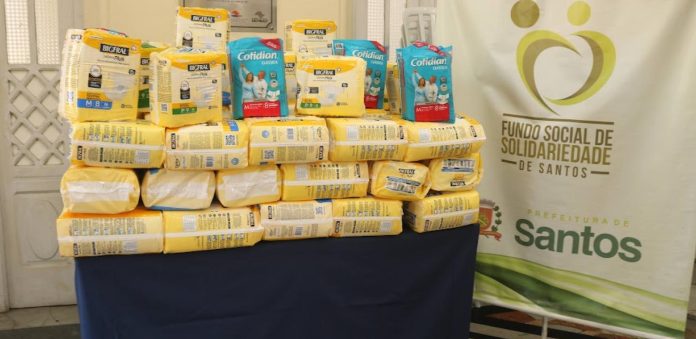 Fundo Social de Santos inicia campanha para arrecadar fraldas geriátricas
