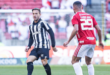 Santos faz três gols no 1º tempo e quase cede empate, mas vence o Inter