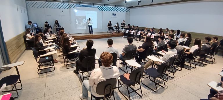 Alunos de Araçatuba assumem papel de diplomatas e simulam eleição do próximo secretário-geral da ONU